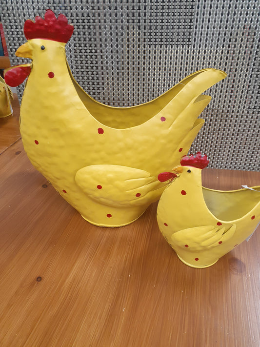 Chicken Planter Yellow Set 2