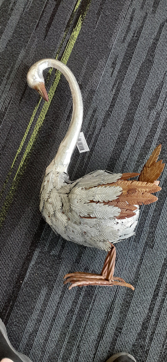 Swan Silver & Rust