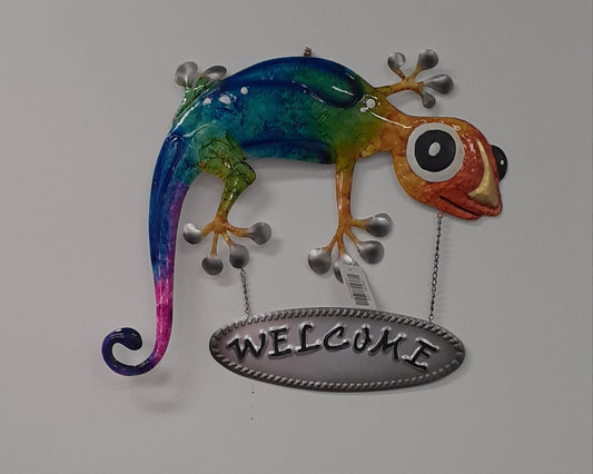 Vivid Lizard Welcome