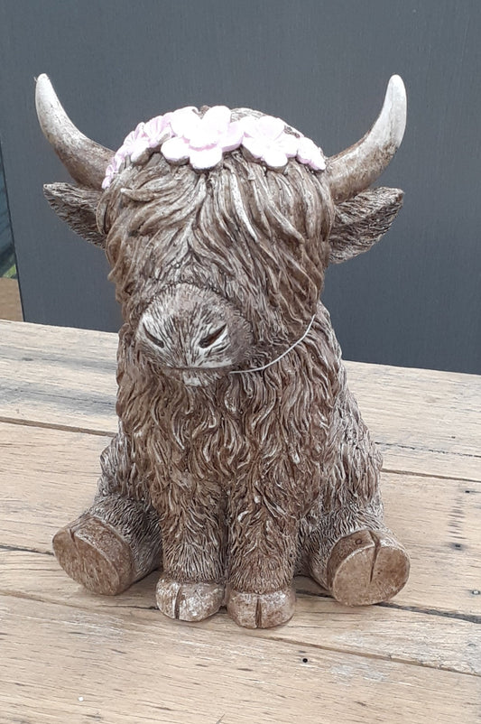 Resin Highland Cow Sitting