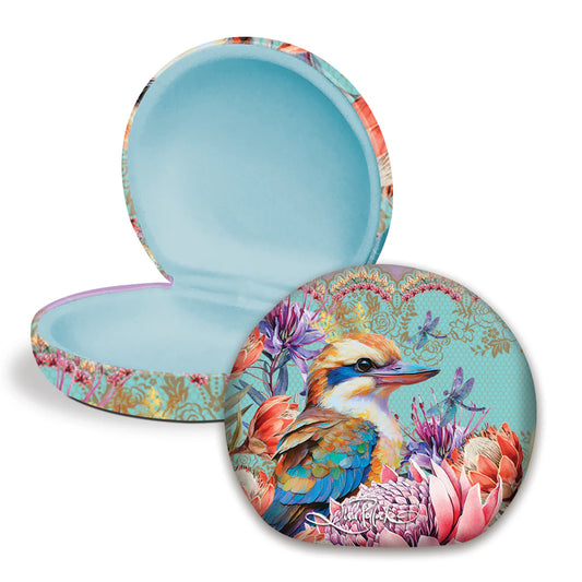 Lisa Pollock Accessories Travel Case Vintage Kookas