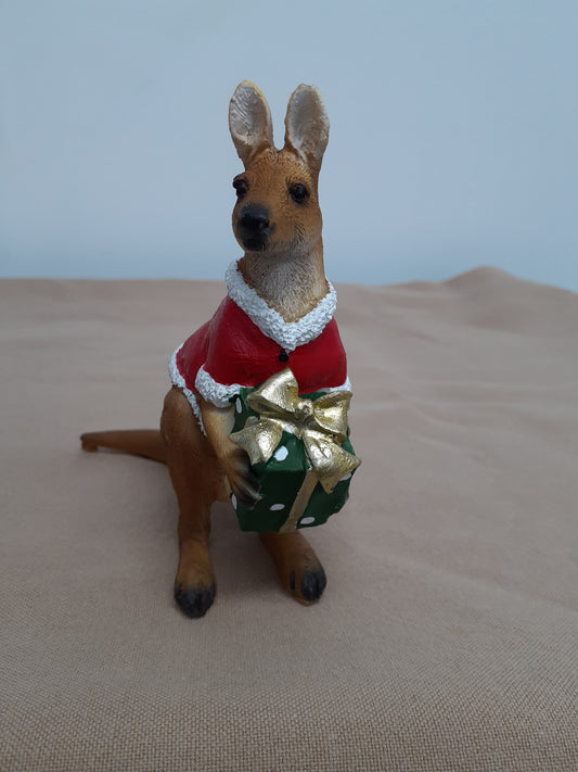 Xmas Kangaroo and Gift