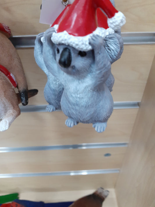 Xmas Koala with Hat Resin