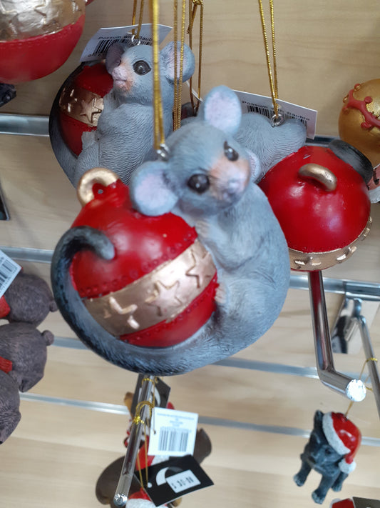 Xmas Possum on Bauble Resin